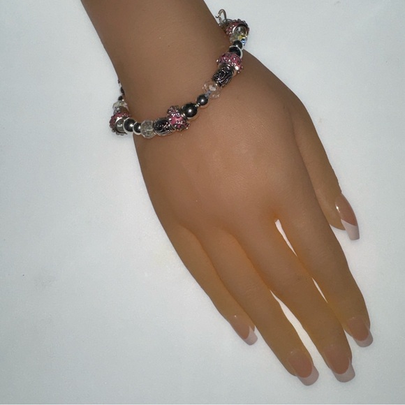 Pink Crystal Encrusted Donut & Silvertone Beaded Bracelet - Picture 2 of 6